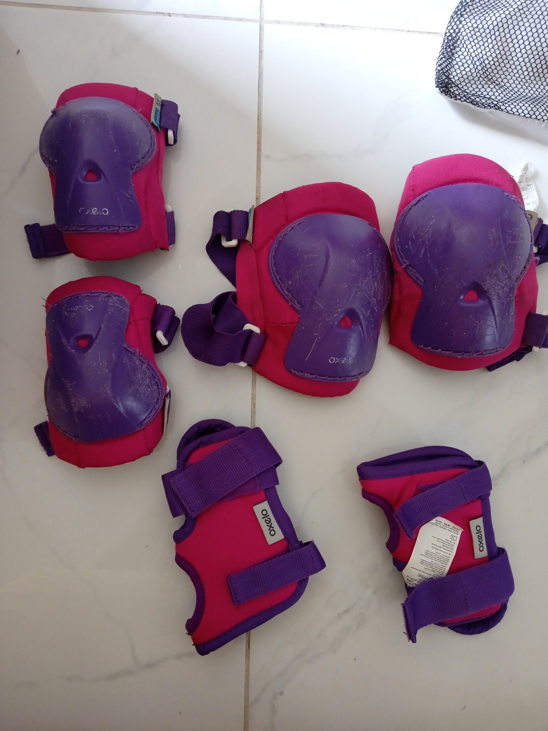 Skating shoes for girls
